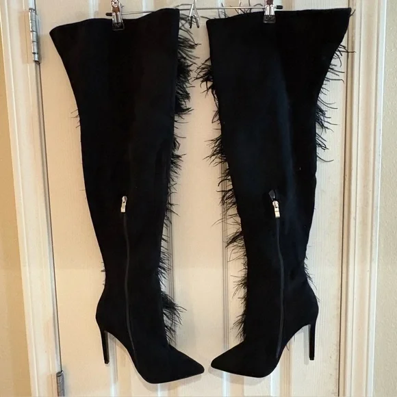 Fashion Nova Like a Diva OverThe Knee Boots in black stiletto heel side zipper. - Picture 2 of 12